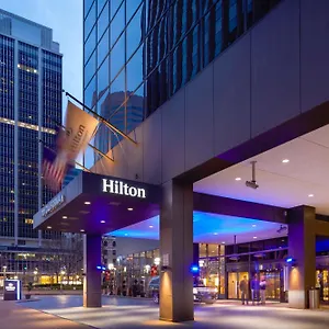 Hilton Center Отель